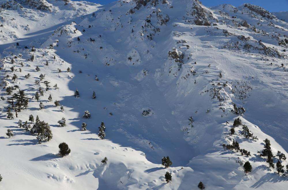25 santim kar yağdığını duyan Konya yoluna akın etti 21